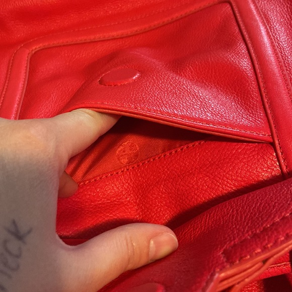 Tory Burch Bag - Picture 4 of 9